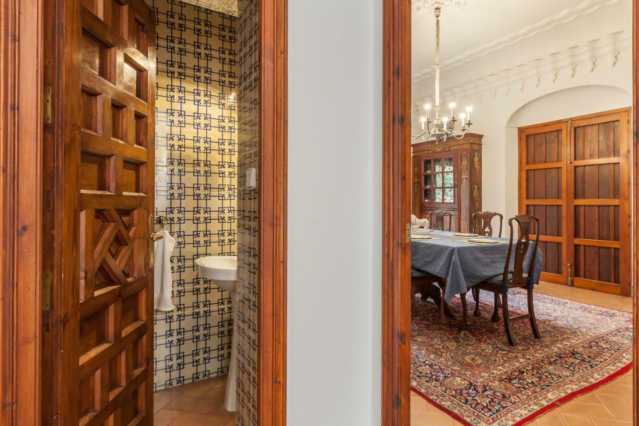 Villa Elvira, Exclusive Pool And Gardens In The Heart Of Sevilla Exteriér fotografie