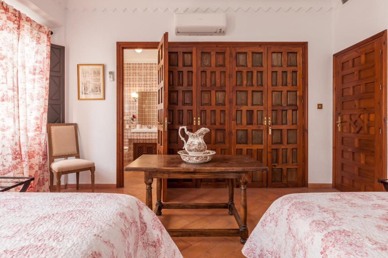 Villa Elvira, Exclusive Pool And Gardens In The Heart Of Sevilla Exteriér fotografie