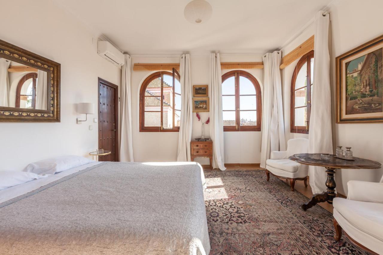 Villa Elvira, Exclusive Pool And Gardens In The Heart Of Sevilla Exteriér fotografie